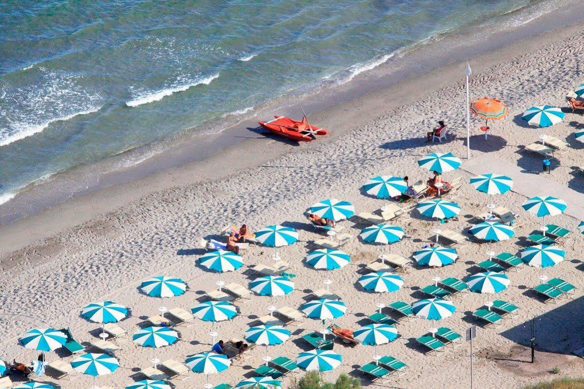 Club Village & Hotel Spiaggia Romea Lido di Volano Exterior foto